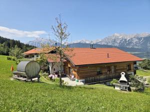 Chalet Sennhof in den Tuxer Alpen  Chalet Sennhof Tuxer Alpen mieten